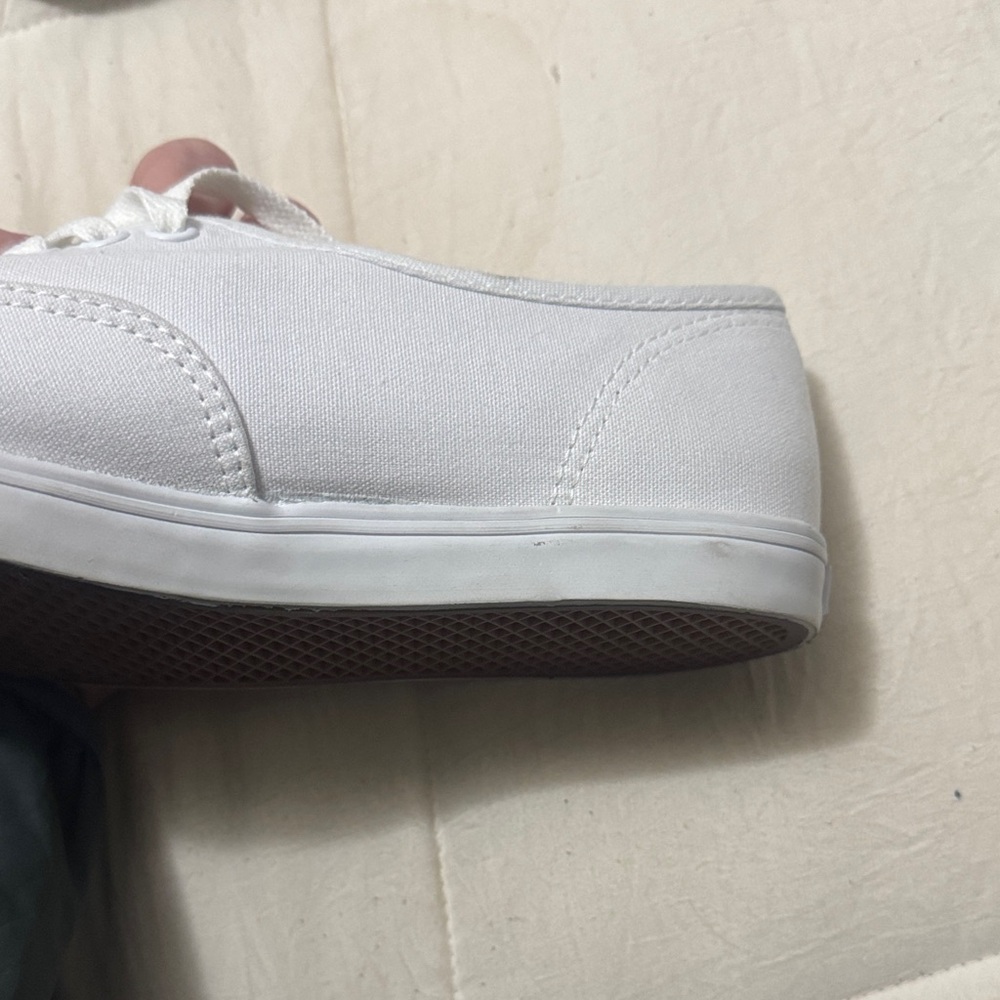 Vans slim  Classic White Sneakers - Picture 5 of 9